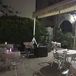 Hotel Stone