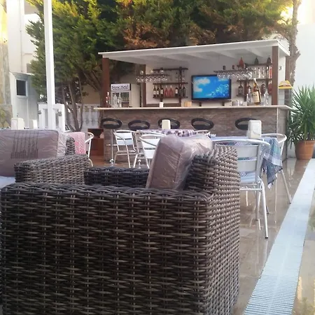 Stone Hotel